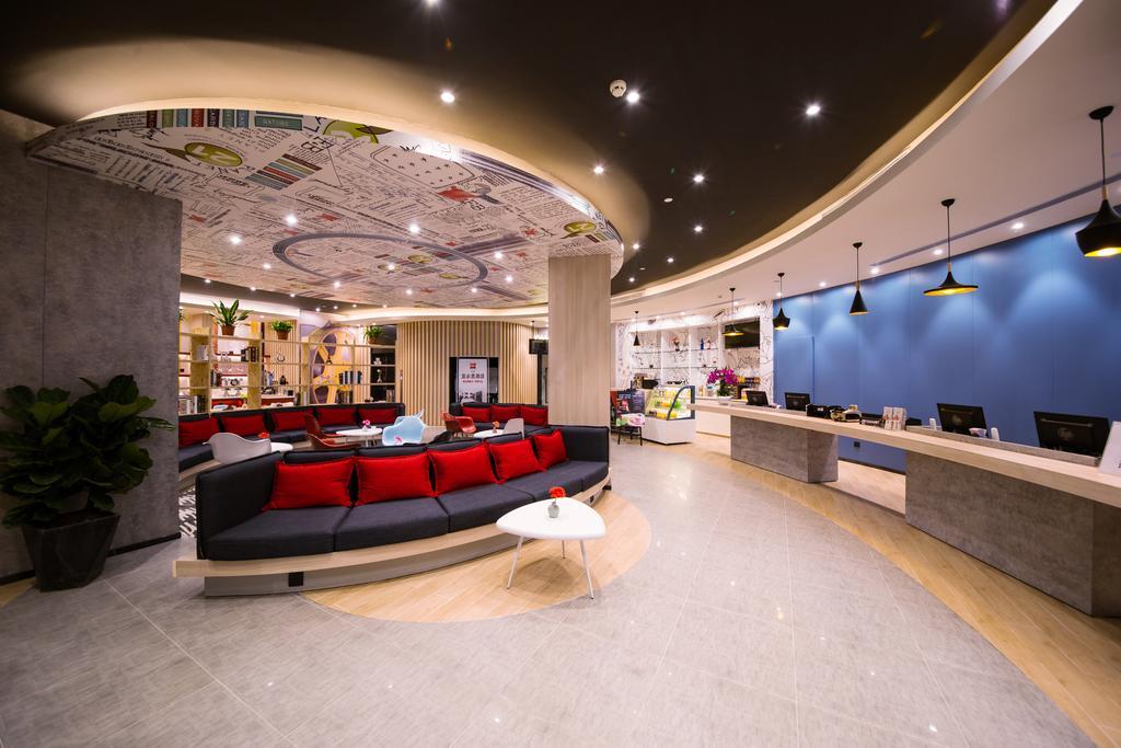Ibis Guangzhou Yuexiu Park Metro Station Hotel Exterior photo